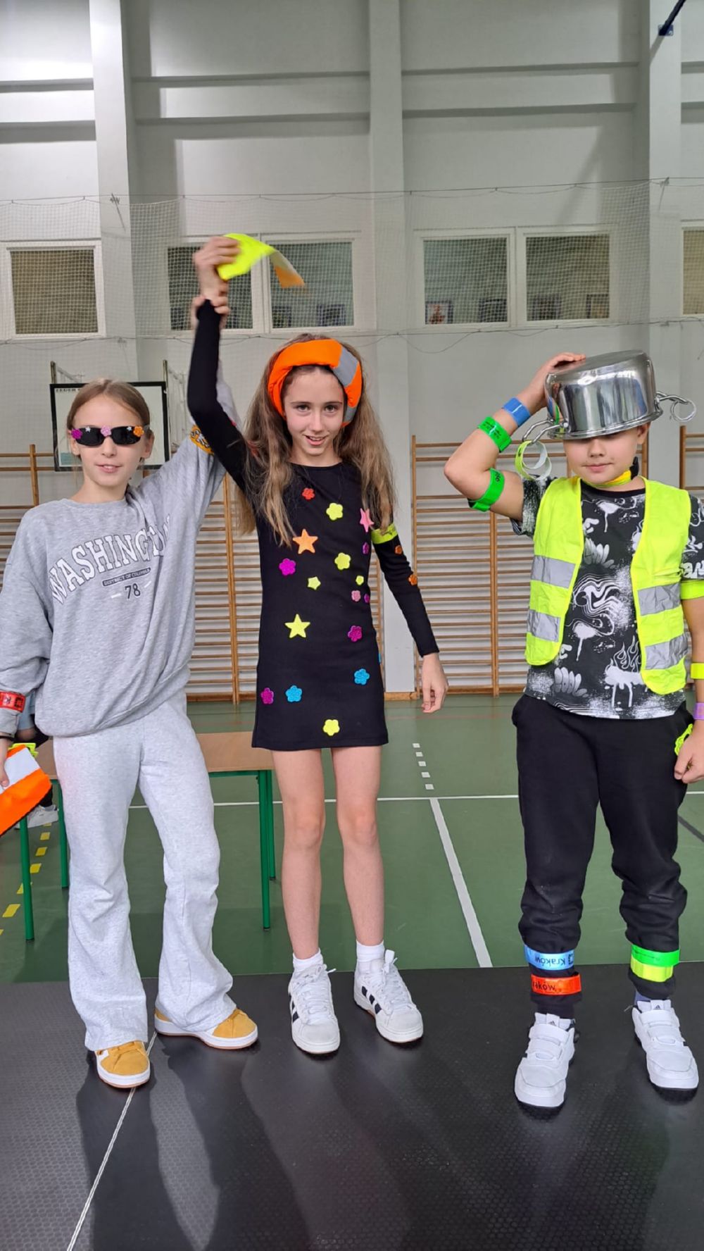 Odblaskowy pokaz mody (16)