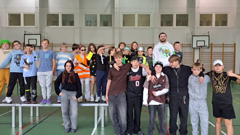 Odblaskowy pokaz mody (17)